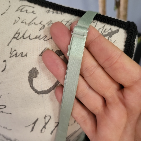 Wedding/Prom Dress - Picture 12 of 13